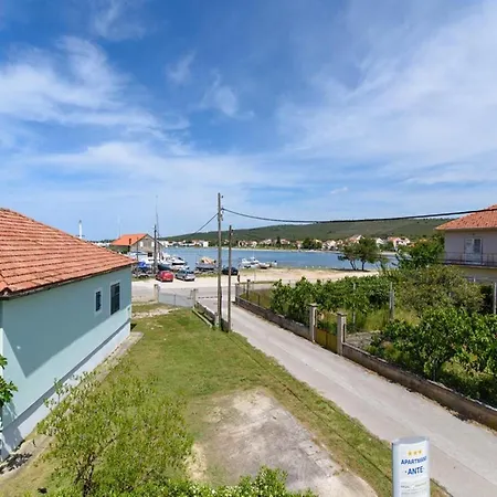 Holiday home Homely In Suko An Near Sea *